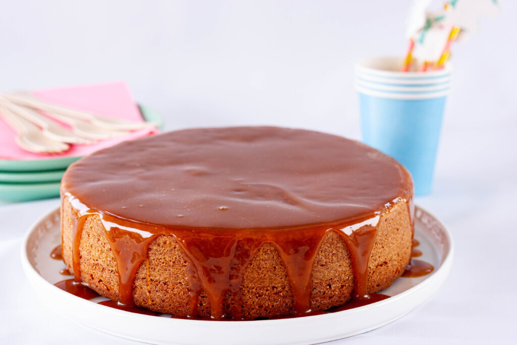 Coffee caramel cake